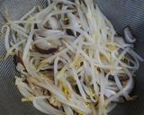 もやしと椎茸 キュウリのワサビ醤油和え！作り方5写真