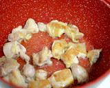 コクと香り引き立つ『チキンのトマト煮』作り方3写真