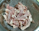 ☆豚ロース肉DEビーフストロガノフ風☆作り方1写真
