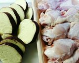 さつま芋と鶏手羽元の甘辛煮作り方1写真