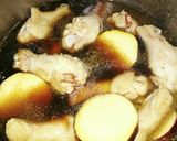 さつま芋と鶏手羽元の甘辛煮作り方3写真