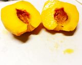 ミキサー不要！簡単ももヨーグルスムージー作り方2写真