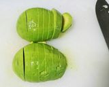 焼きアボカド★ナッツ&ハニー添え♪作り方3写真