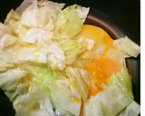 簡単だけどご飯が進む♡キャベツと卵炒め☆作り方1写真