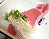 超簡単！酒肴にお弁当に！えのきの肉巻き作り方3写真