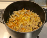 鶏そぼろ入り♪舞茸の炊き込み御飯作り方6写真