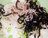 豆に頑張り♡よろこんぶおにぎり　作り方3写真