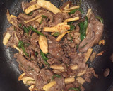食べ応えあり！牛肉とタケノコの焼肉風炒め作り方5写真