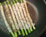 簡単！丸ごとアスパラ豚肉巻き☆作り方2写真