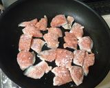 簡単♡鮭ときのこ達の甘めバター醤油炒め♡作り方3写真