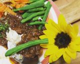茹で野菜と一緒に食べる濃い目ハヤシライス作り方5写真
