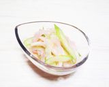玉ねぎの甘酢漬けとセロリの和え物作り方4写真