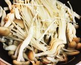 さつまいもとキノコの和風鶏煮作り方5写真