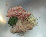 タイ風　豚肉とエビの揚げトースト作り方2写真