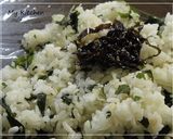 じゃこわかめのごま昆布オイルにぎり　作り方3写真