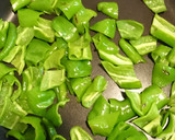 ししとうと魚肉ソーセージの炒め作り方3写真