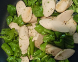 ししとうと魚肉ソーセージの炒め作り方4写真