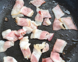 簡単☆カリフラワーとベーコンのマヨ炒め作り方1写真