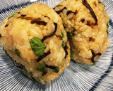 バジルと焼きチーズの洋風よろこんぶお握り作り方2写真