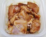 夕食弁当♪醤油麹と梅酒で鶏むね肉の空揚げ作り方1写真