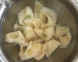 れんこんとコンニャクの照り照り炒め作り方1写真