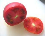 トマトの皮でつくるバラの飾り作り方1写真
