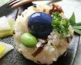 桃色卵on枝豆＊胡桃＊よろこんぶおにぎり作り方11写真