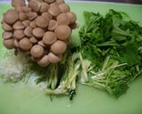 ★温泉卵入り水菜＆きのこ＆油揚げサラダ★作り方4写真