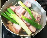 意外にあっさり。ご飯にあう！豚の味噌角煮作り方1写真