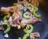 こってり♡ゴーヤと豚肉の焼きうどん♪作り方4写真