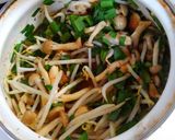 鶏むね肉で！ニラもやしのピリ辛にんにく煮作り方5写真