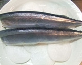 簡単レンチン★生秋刀魚（さんま）の酒蒸し作り方2写真