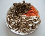 季節の旬　きのこの炊き込みご飯作り方1写真