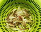 手早く簡単☆みょうがとキュウリの酢の物作り方4写真