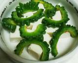 ☆麺つゆ☆ゴーヤと豆腐のとろろ焼き作り方1写真