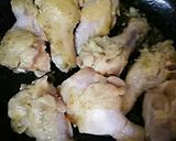 簡単!焼いて煮込むだけ、鶏手羽元作り方3写真