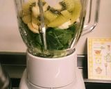 飲みやすい♪小松菜美白グリーンスムージー作り方1写真