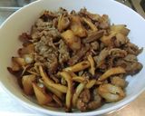 レンコンと豚肉の炒め物作り方10写真