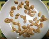 簡単10分◎かぼちゃのタネでパリおつまみ作り方2写真