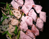 ふっくら秋鮭ときのこと蓮根の優しい炒め物作り方5写真