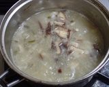 チチアワタケなど3種キノコとネギの味噌汁作り方6写真