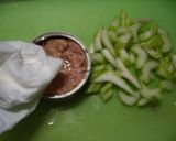 セロリとシーチキン炒めマヨ風味作り方2写真