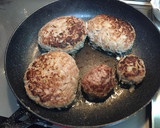 玉ねぎ炒めずウマウマ煮込みハンバーグ作り方4写真