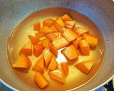 鶏肉とさつまいもの煮物作り方2写真
