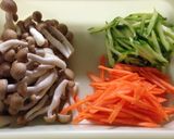 人参しめじ甘辛サラダ作り方1写真