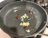秋を先取り⭐︎キノコと明太子の具沢山な和風パスタ作り方1写真