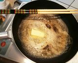 キノコと牛挽肉のガーリックバター炒め作り方2写真