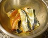 ＊辛子風味＊秋刀魚のごま竜田揚げ作り方1写真