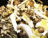 簡単！炊飯器で作るきのこのご馳走ピラフ作り方2写真