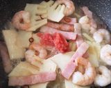 ハマるかも♡メカブのちょい辛スープパスタ作り方6写真